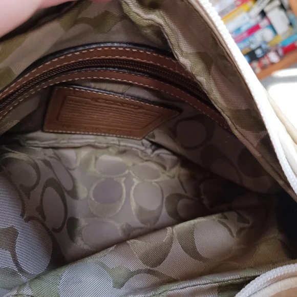 Vintage / Rare Coach Nylon Beige Handbag White Leather Handle Shoulder Bag - Picture 11 of 14